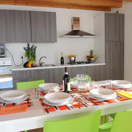 Borgo Borago Apartment Brenzone sul Garda